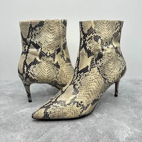 Schutz Beige Bette Bootie Snake Embossed Leather Ankle Boots Size 8B Pointed Toe - Picture 2 of 11